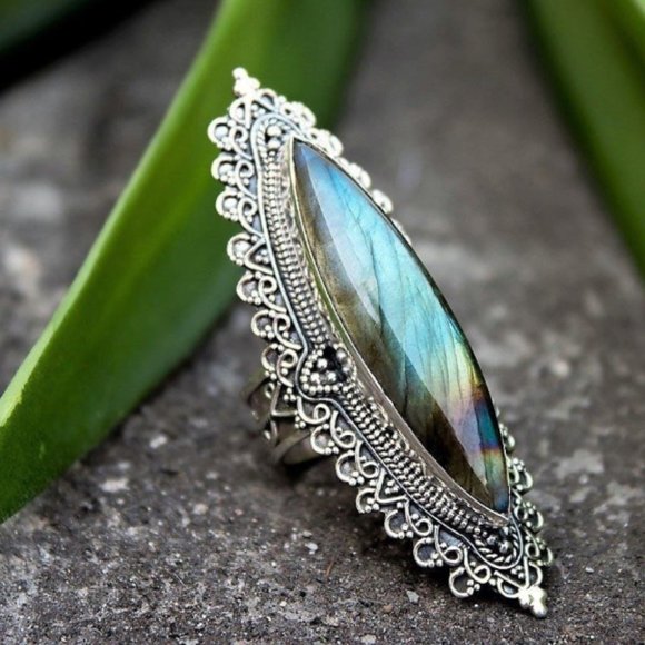 3/$30 NEW Vintage Boho Ring Inlaid Antique Style - Picture 1 of 2